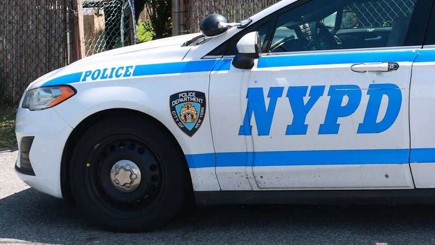 five dead two officers injured as result of stabbing in new york city nypd