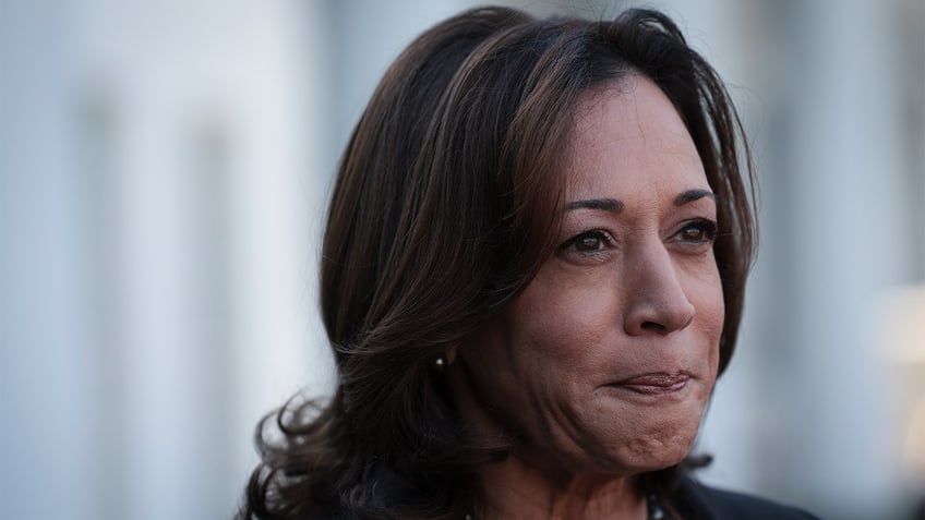 closeup Kamala Harris shot