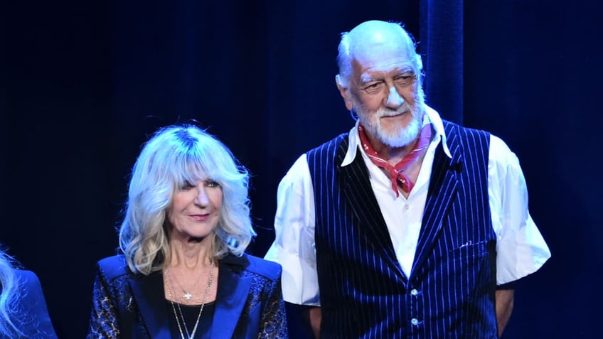 christine mcvie mick fleetwood