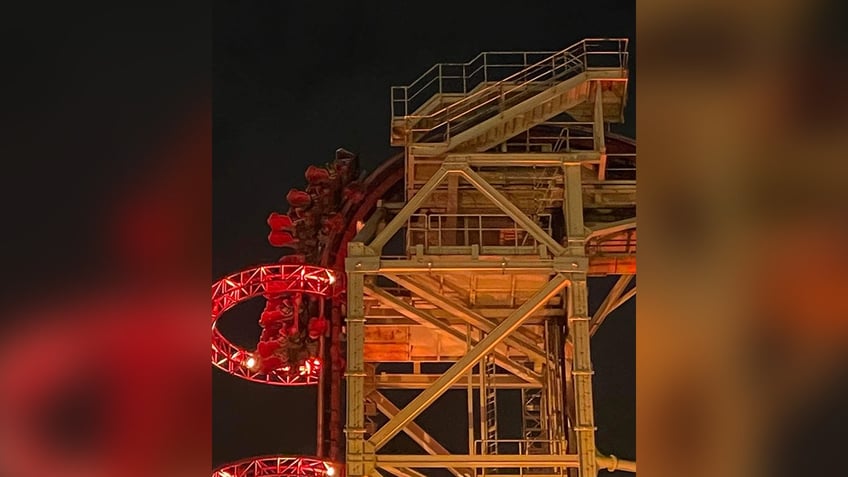 florida amusement park riders stuck in vertical position for nearly an hour way up there