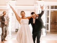Florida bride goes viral on TikTok after she grabs the wrong groom on her wedding day