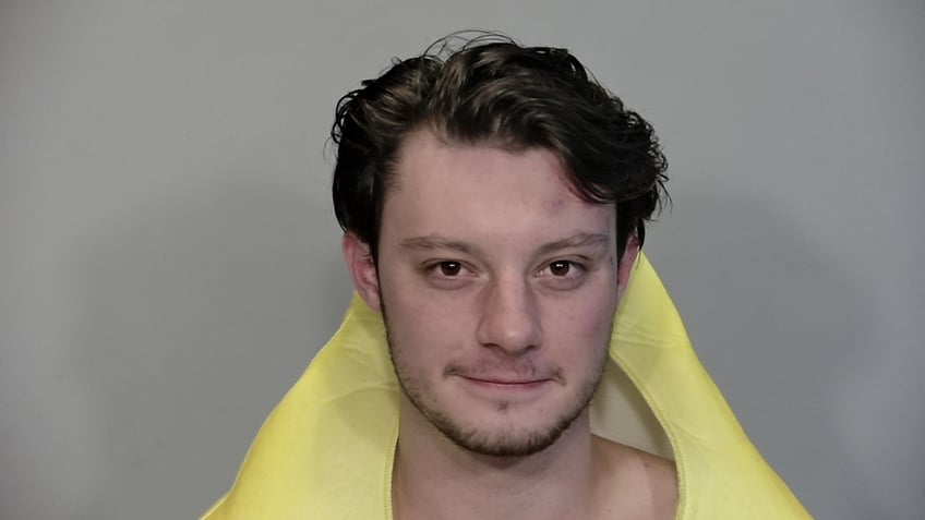 florida college student arrested in banana costume after allegedly urinating on sidewalk