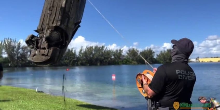 florida dive team uncovers graveyard of cars in lake while searching for bodies