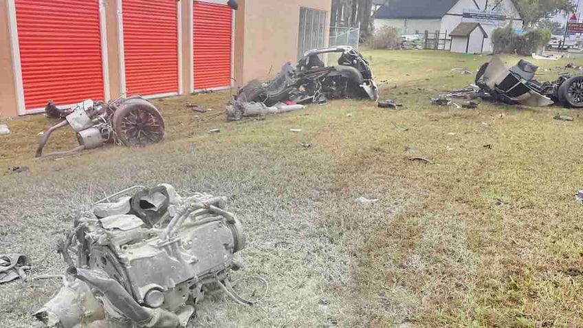 florida driver injured after corvette smashed to pieces during suspected street race crash officials say