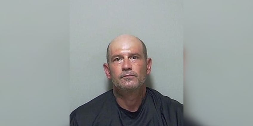 florida drug dealer suspected of meth trafficking arrested for 25th time police
