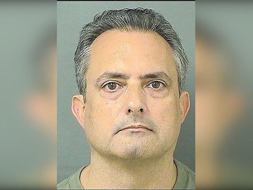 florida high school teacher commits suicide after alleged sexual misconduct with student