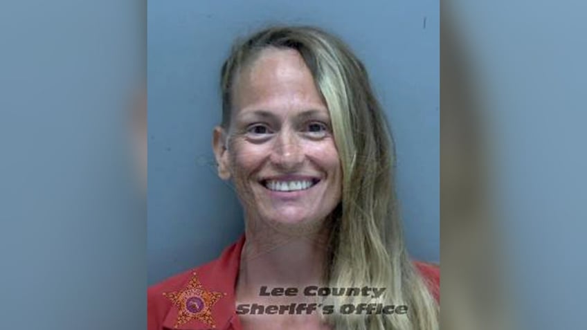 florida mother leaves son in car to go swimming and meet sharks police say