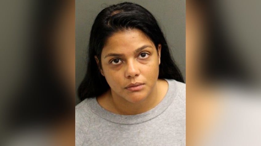 florida receptionist accused of stealing over 40k from doctors patients police