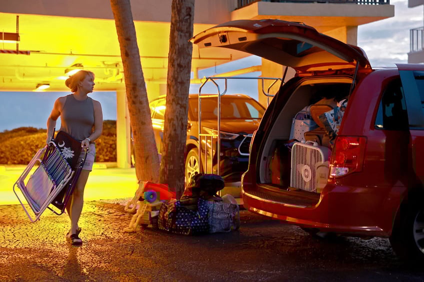 florida residents told to be prepared as storm idalia builds to hurricane strength ahead of landfall