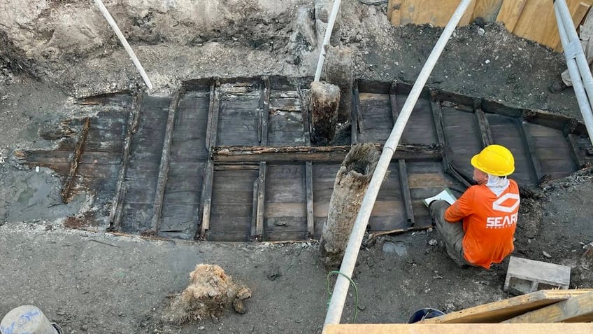 florida road crew unearths unusual find from 1800s in highway