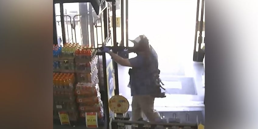 florida sheriff identifies victims of dollar general store shooting releases sickening surveillance clips