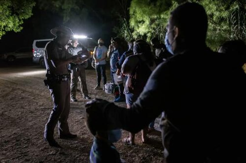 florida troopers now federally credentialed to arrest illegal immigrants on their own