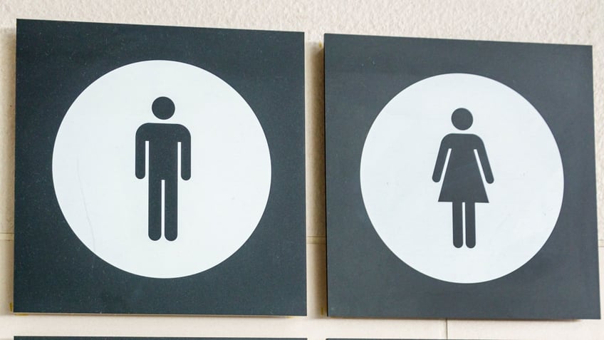 florida university system proposes penalties for faculty who dont use restrooms according to biological sex