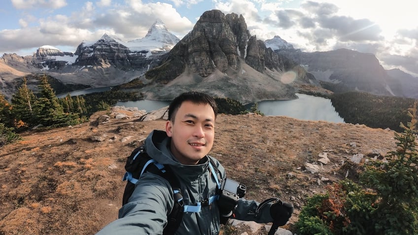 Selfie hiking