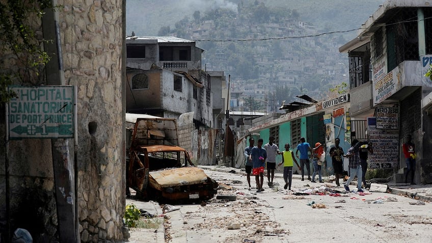 Gang violence in Haiti 