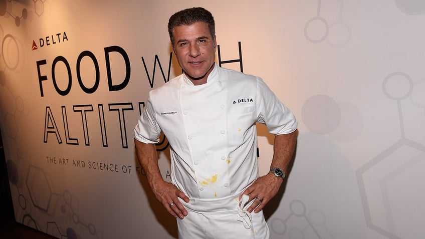 food network chef michael chiarello had no known allergies before death from anaphylactic shock