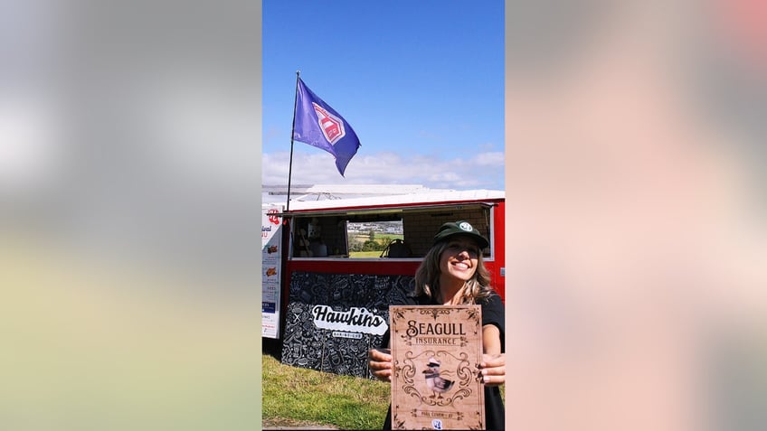 Food truck with seagull insurance