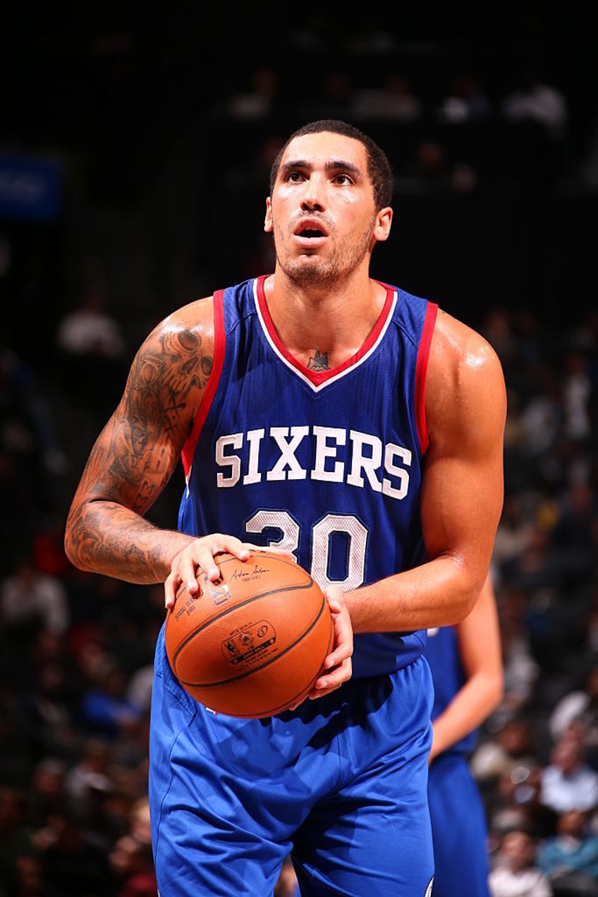 former 76ers player drew gordon dies at 33 in car accident