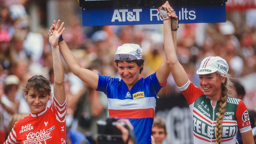 Inga Thompson podium