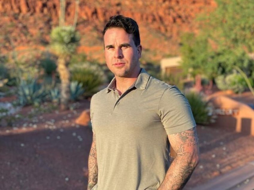 former bachelorette contestant josh seiter still alive says hacker claimed death