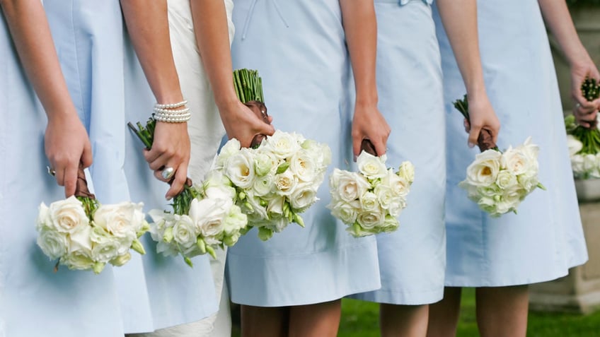 bridesmaids in blue dresses