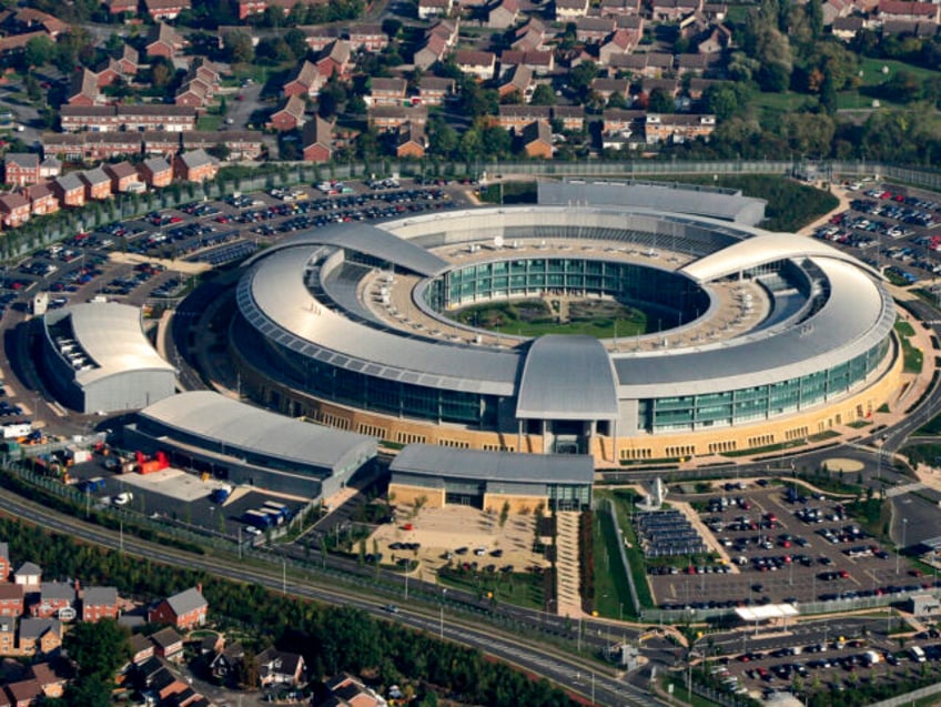 former british spy admits stabbing american spy at uk cyberespionage headquarters