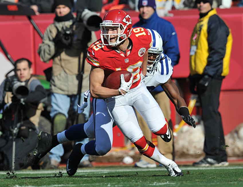 former chiefs wide receiver devon wylie dead at 35