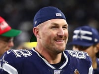 Former Cowboys star Jason Witten's floated as potential head coach replacement following Mike McCarthy's exit