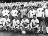 Former England winger Eastham dies aged 88