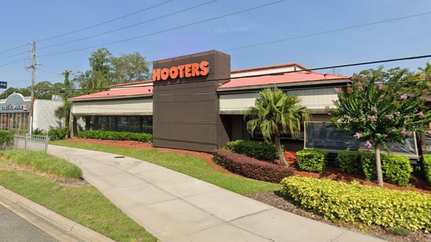 A Hooters in Daytona Beach, Florida