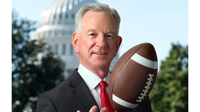 former football coach sen tommy tuberville rips growing influence of money in college sports wants changes