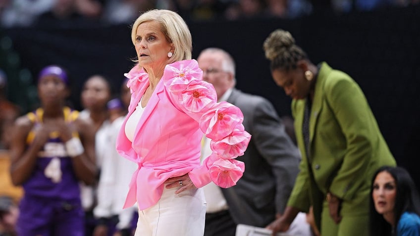 former lsu basketball player weighs in about possible rift between star angel reese and coach kim mulkey