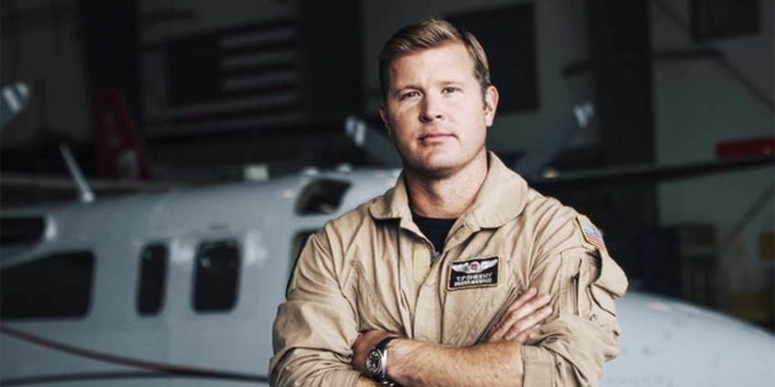 former navy seal seeking to oust three term democratic senator builds momentum with more big name support