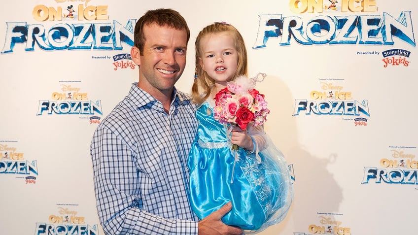 Lucas Black with his daughter
