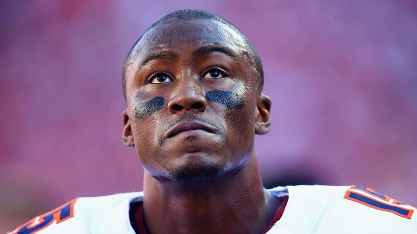 Brandon Marshall looks on during a Bears game