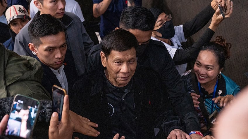 Rodrigo Duterte arrested