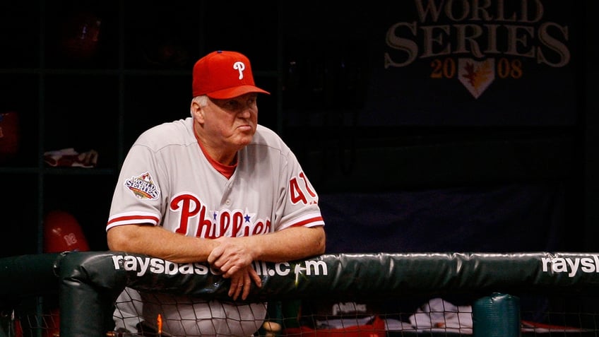 former phillies manager charlie manuel suffers stroke while in surgery doctors remove blood clot