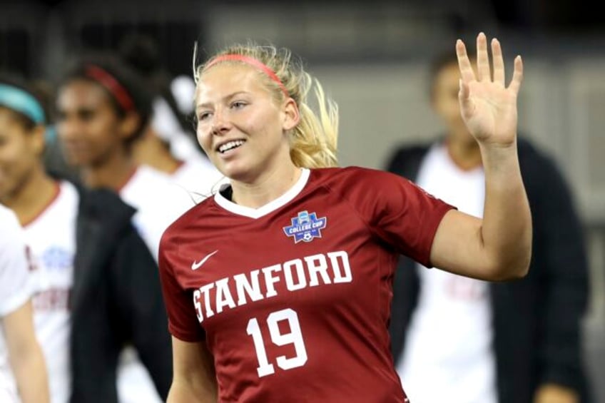 former stanford goalkeeper in us players hearts at the womens world world cup