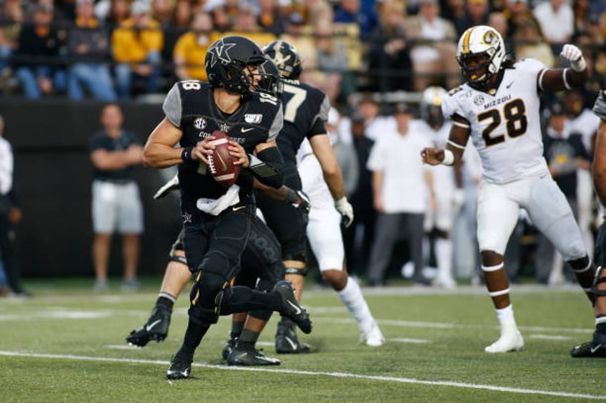 Vanderbilt Commodores quarterback Mo Hasan during a game between the Vanderbilt Commodores and Missouri Tigers, October 19, 2019 at Vanderbilt...