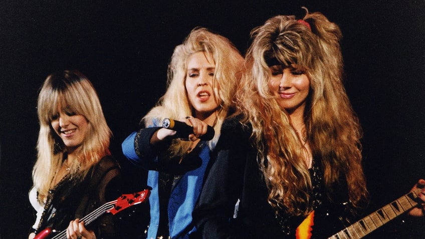 former vixen singer janet gardner now a dental hygienist recalls ozzy osbourne tour during 80s metal fame