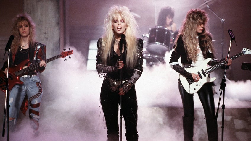 former vixen singer janet gardner now a dental hygienist recalls ozzy osbourne tour during 80s metal fame