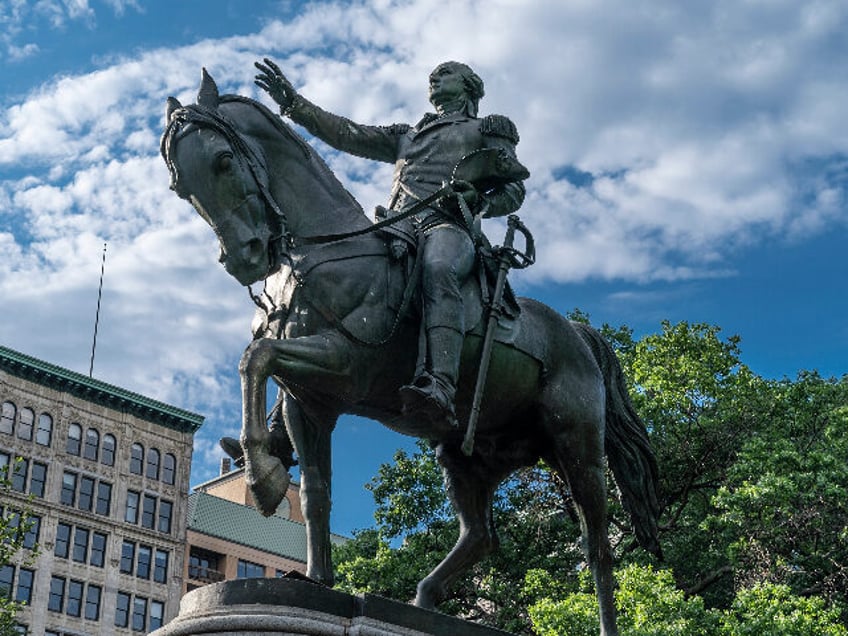 NEW YORK, UNITED STATES - 2020/06/26: General view of statue of President George Washington on Union Square. Many statues of historic figures like George Washington, Abraham Lincoln, Theodore Roosevelt, Christopher Columbus became targets of protests across the US. (Photo by Lev Radin/Pacific Press/LightRocket via Getty Images)