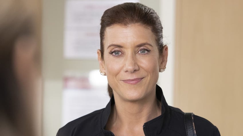 kate walsh in grey's anatomy in 2022