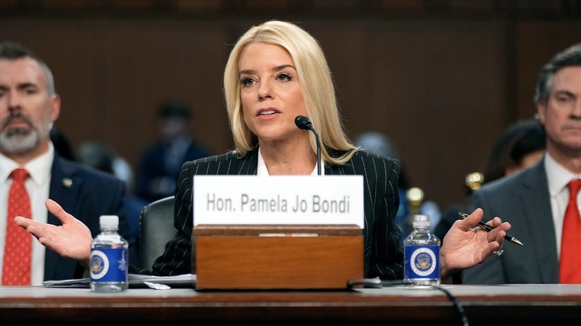 Pam Bondi Trump attorney general