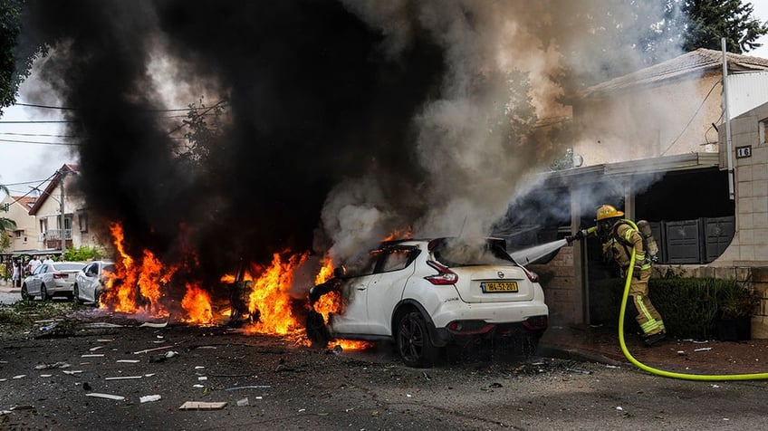 fox news trey yingst takes cover from hamas rocket attack during live report