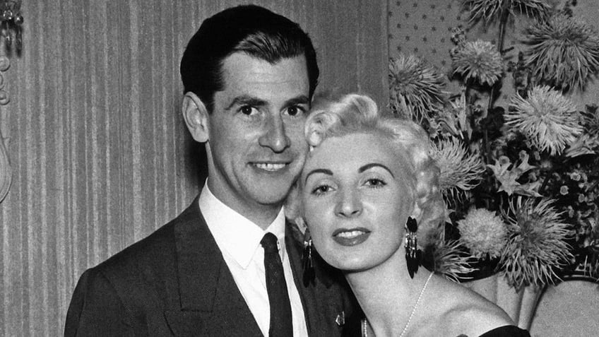 Nightclub hostess Ruth Ellis becomes last woman to be hanged in Britain - executed at Holloway Prison for the murder of her lover David Blakely. OPS: Ruth Ellis with boyfriend David Blakely at the Little Club in London 1955. Ellis was charged with murder and hanged for the shooting of Blakely at Holloway Prison. (Photo by Daily Mirror/Daily Mirror/Mirrorpix via Getty Images)