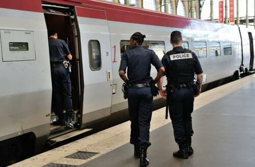 france foreigners commit 69 of robberies violent crimes sexual assaults on public transport