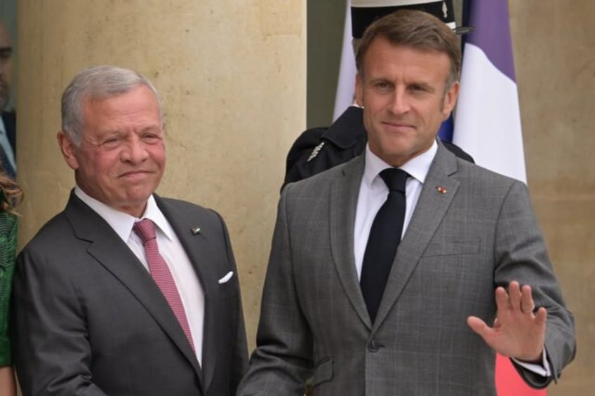 The French president and the king of Jordan called for a ceasefire in Gaza