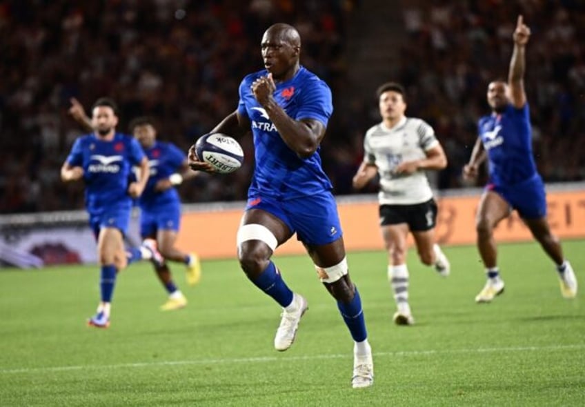 france recover from ntamack injury with fiji win