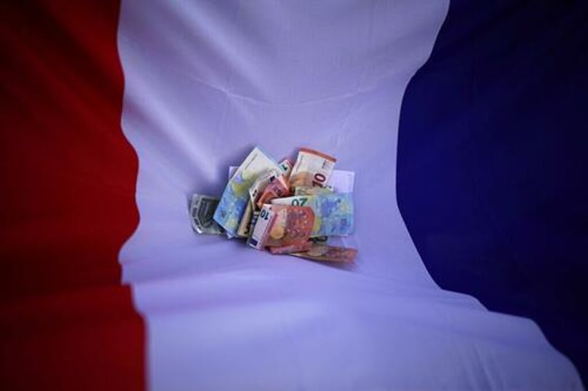 france running out of money auditors warn state has lost control of welfare spending imf demands cuts